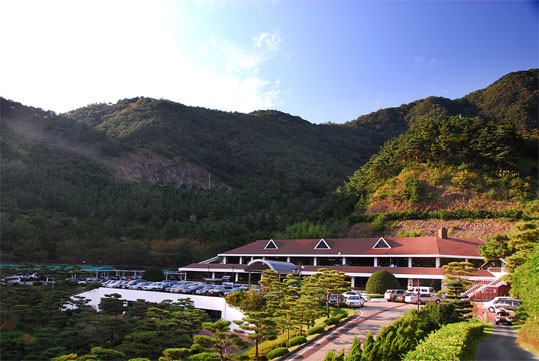 클럽하우스 이미지