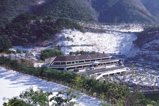 클럽하우스 이미지