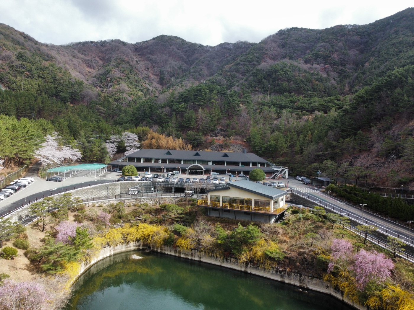 클럽하우스 이미지